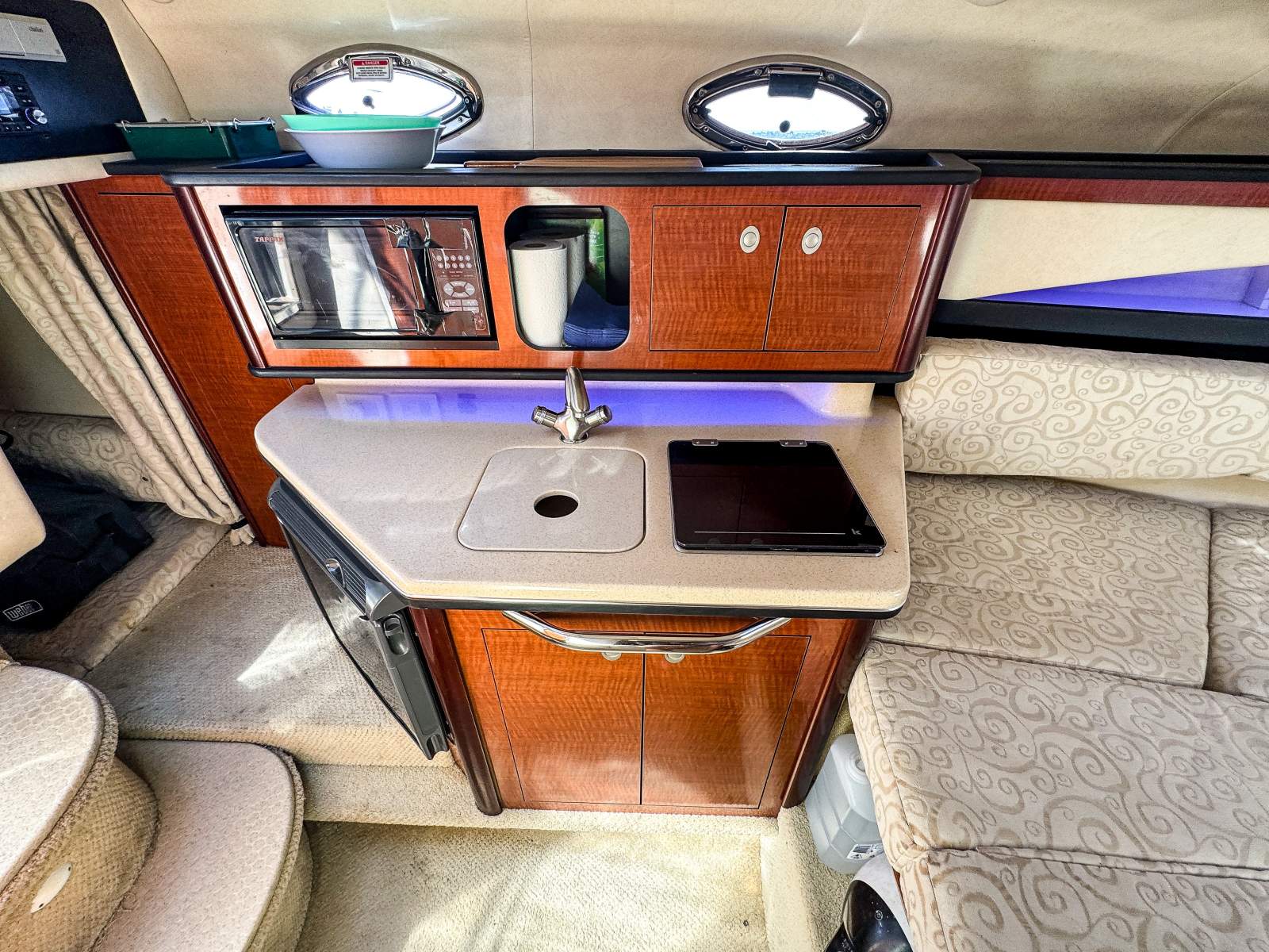 2006 SEA RAY 275 SUNDANCER CRUISER