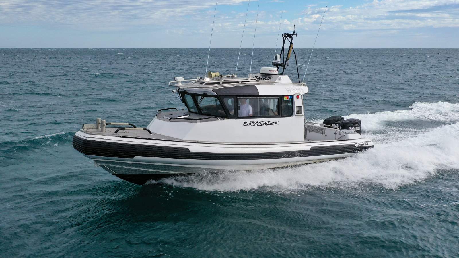 NAIAD 9.5M RIB