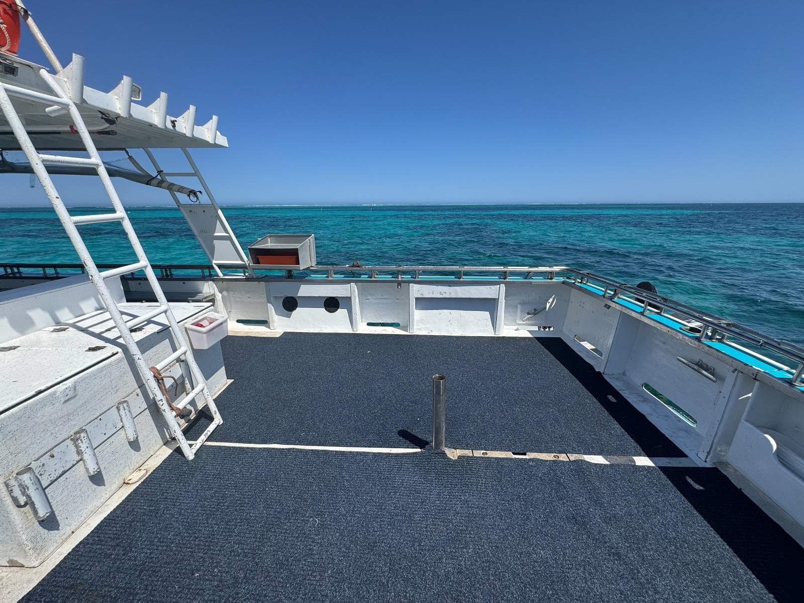 CONQUEST 52 FISHING VESSEL