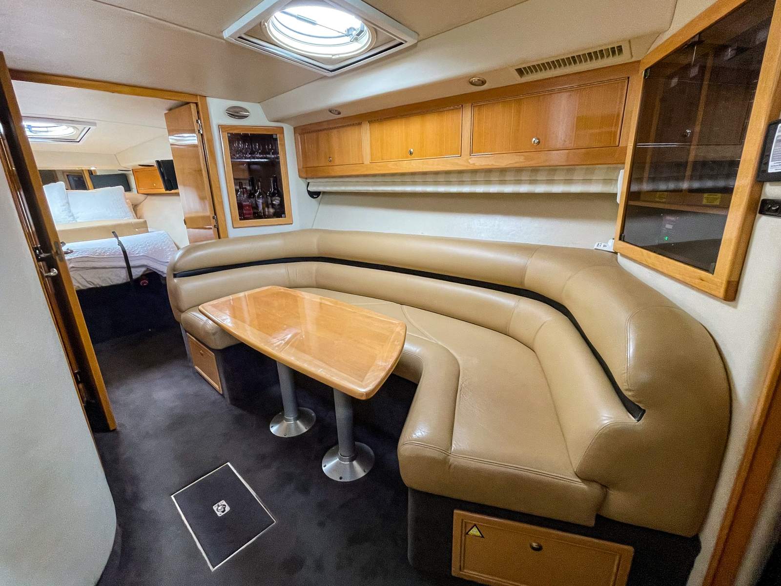 2001 RIVIERA M430 SPORTS CRUISER