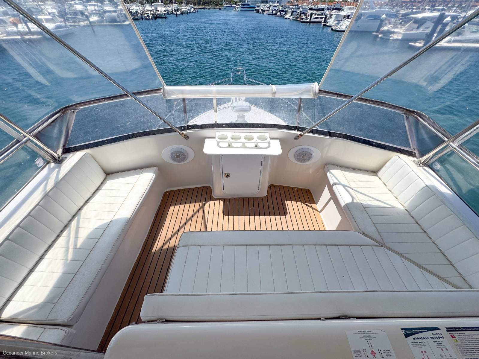 1999 CARIBBEAN 40 FLYBRIDGE CRUISER