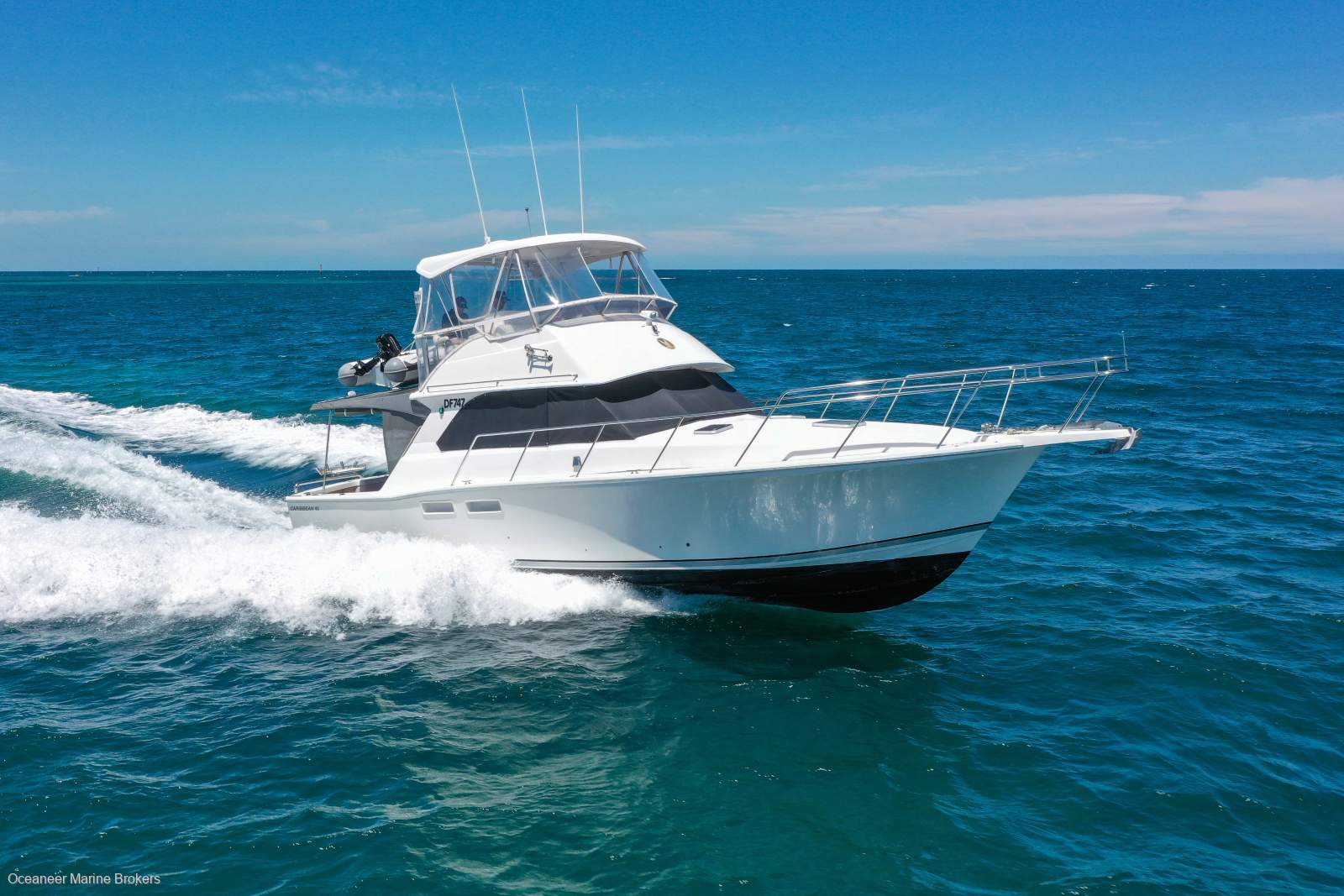 1999 CARIBBEAN 40 FLYBRIDGE CRUISER