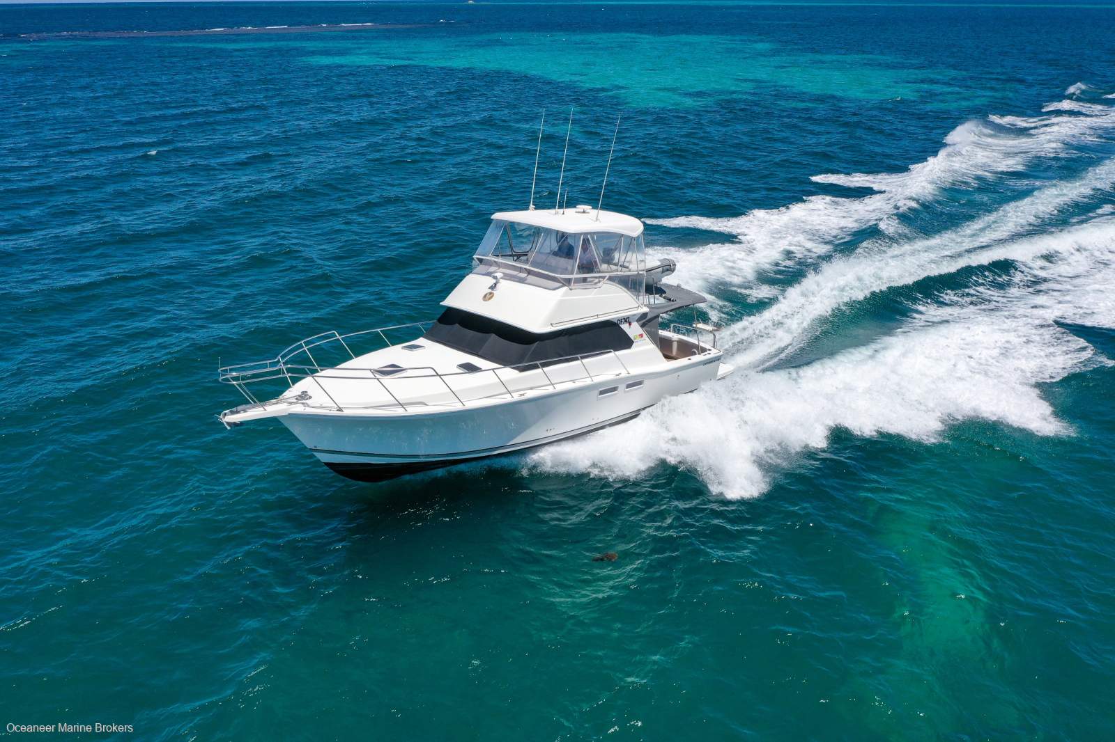 1999 CARIBBEAN 40 FLYBRIDGE CRUISER