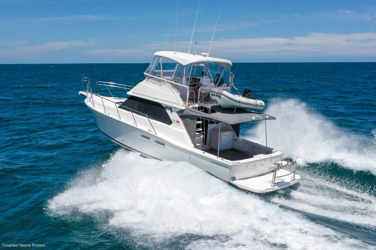 1999 CARIBBEAN 40 FLYBRIDGE CRUISER