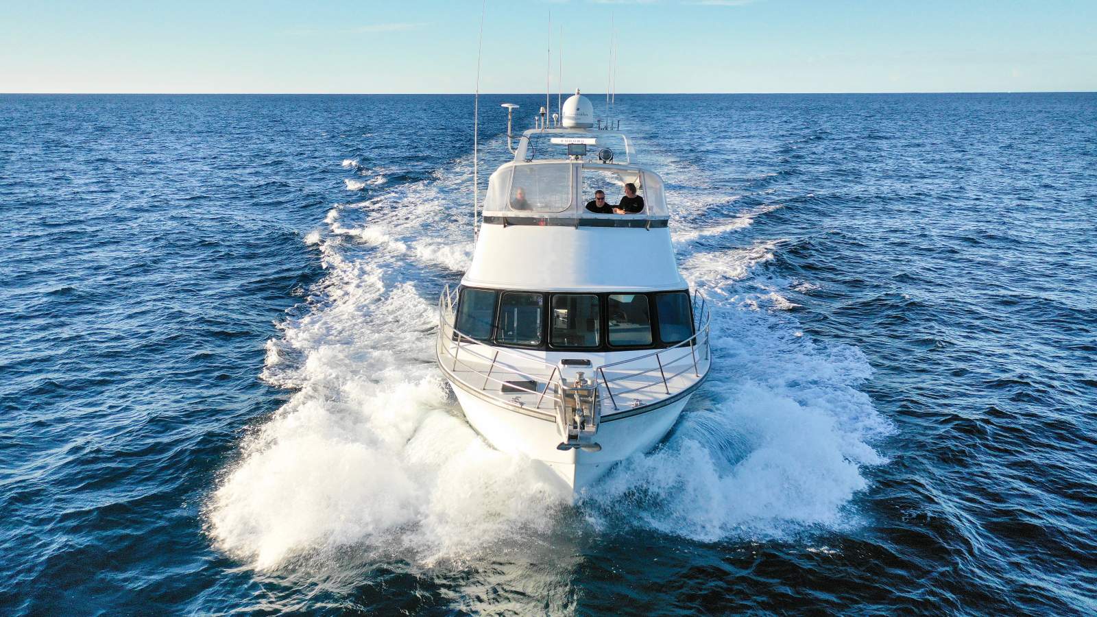 1997 CONQUEST 60 CHARTER 