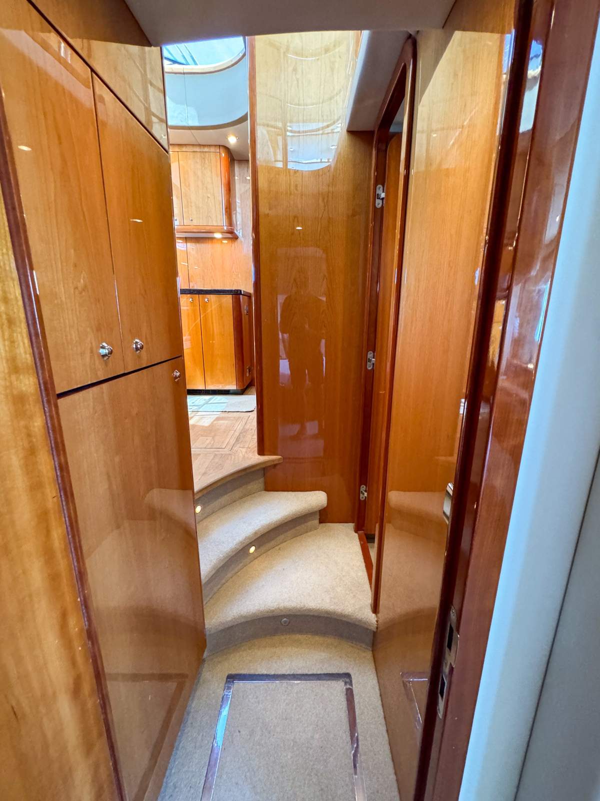 2005 SUNSEEKER MANHATTAN 50 CRUISER