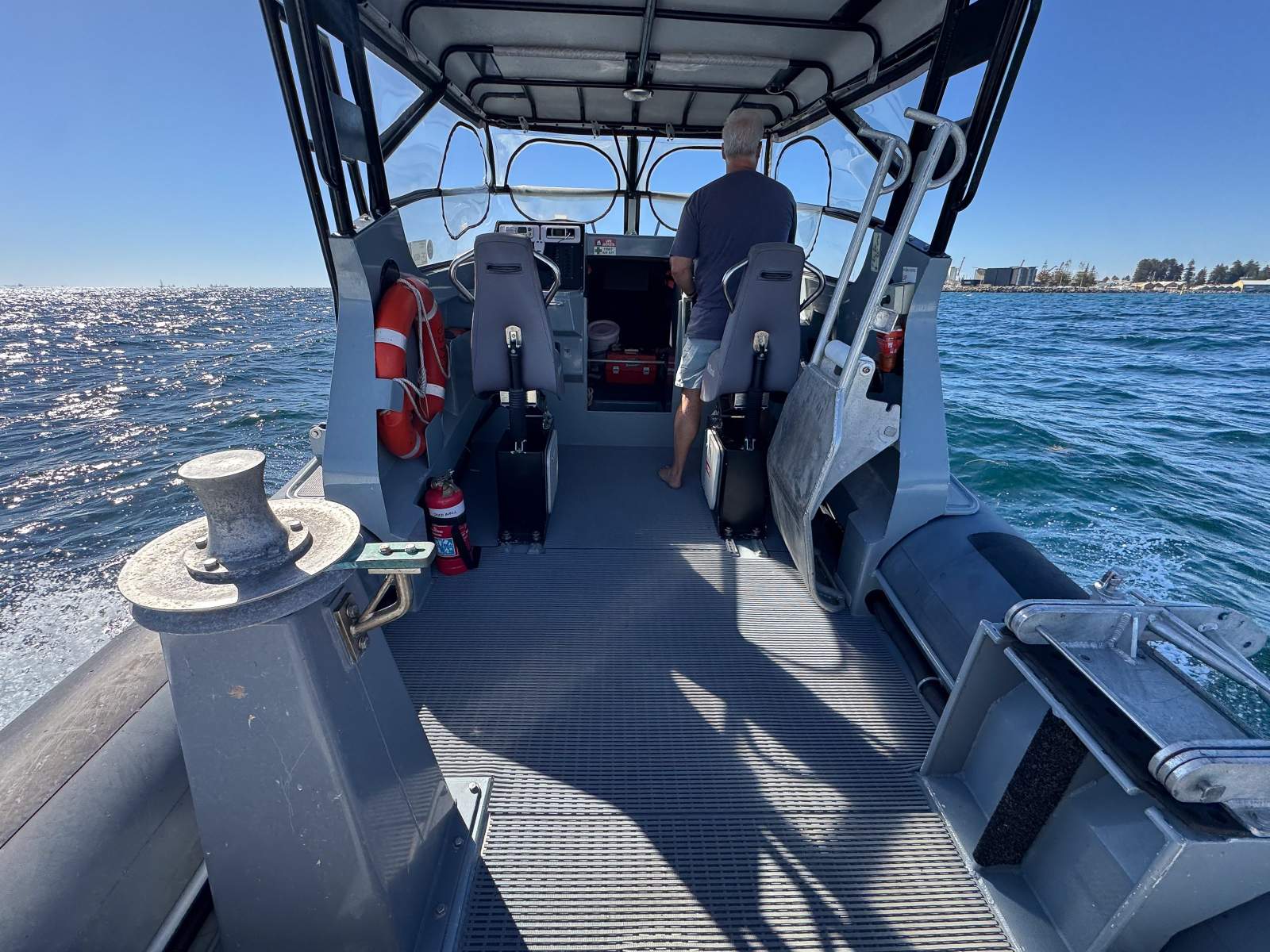 2000 NAIAD 5.8 RIB