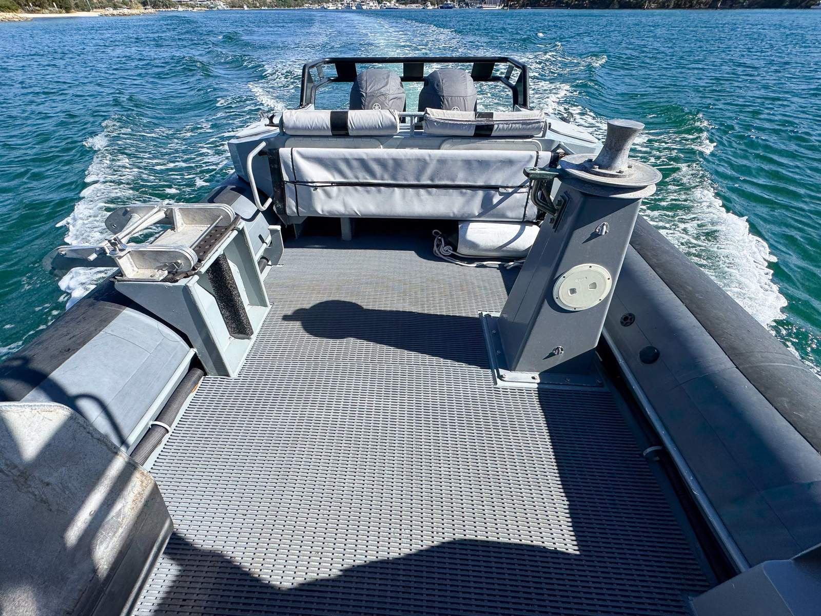 2000 NAIAD 5.8 RIB