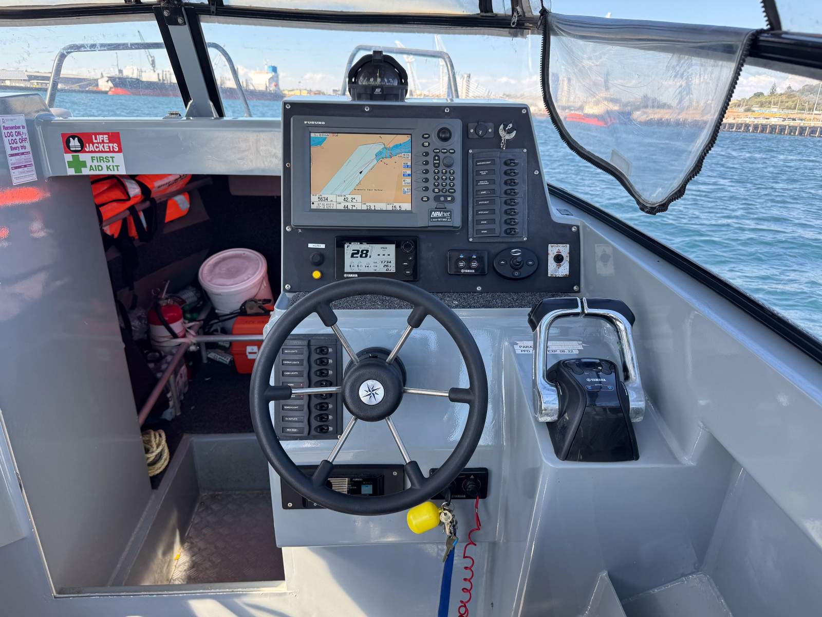 2000 NAIAD 5.8 RIB