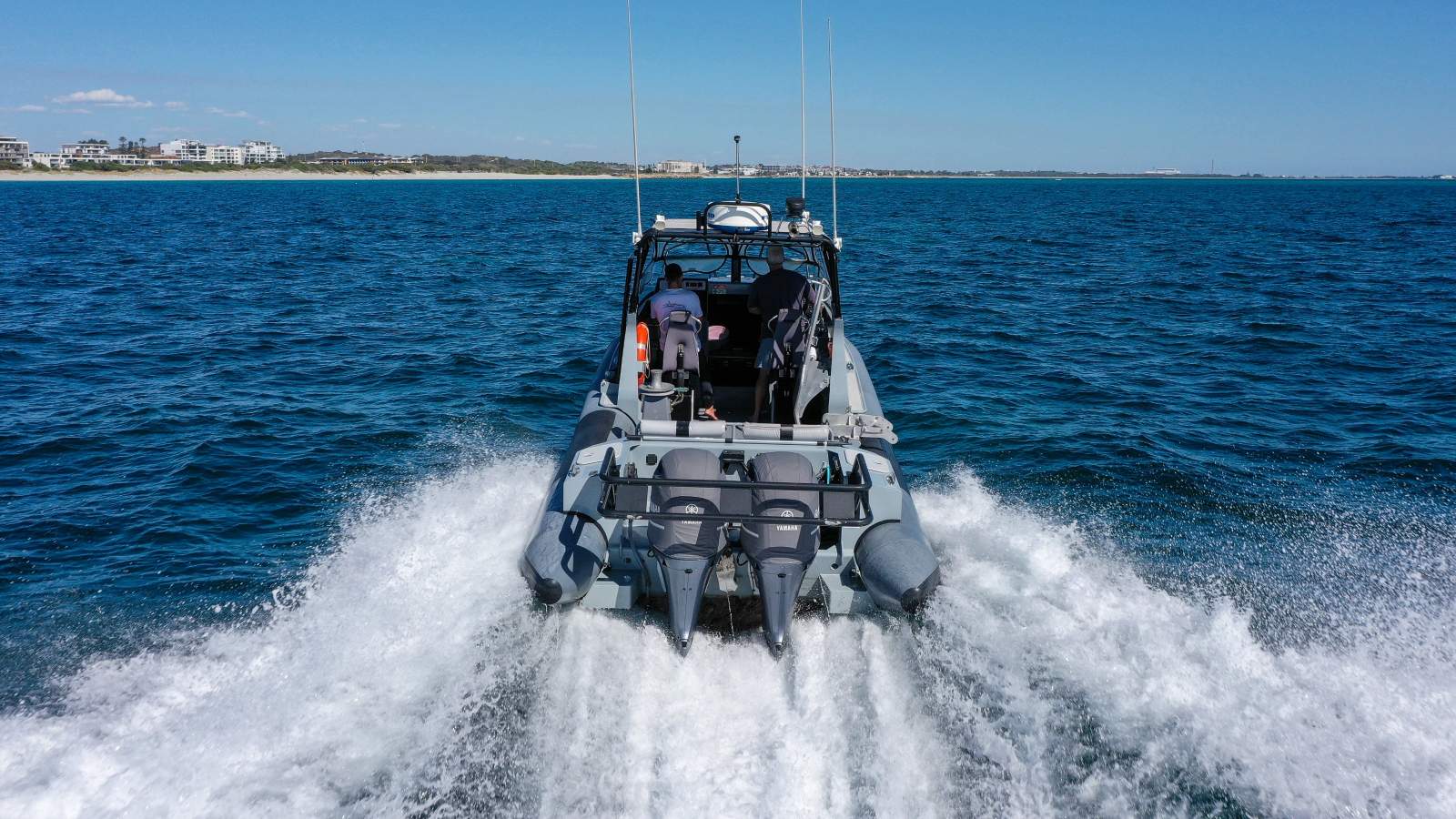 2000 NAIAD 5.8 RIB