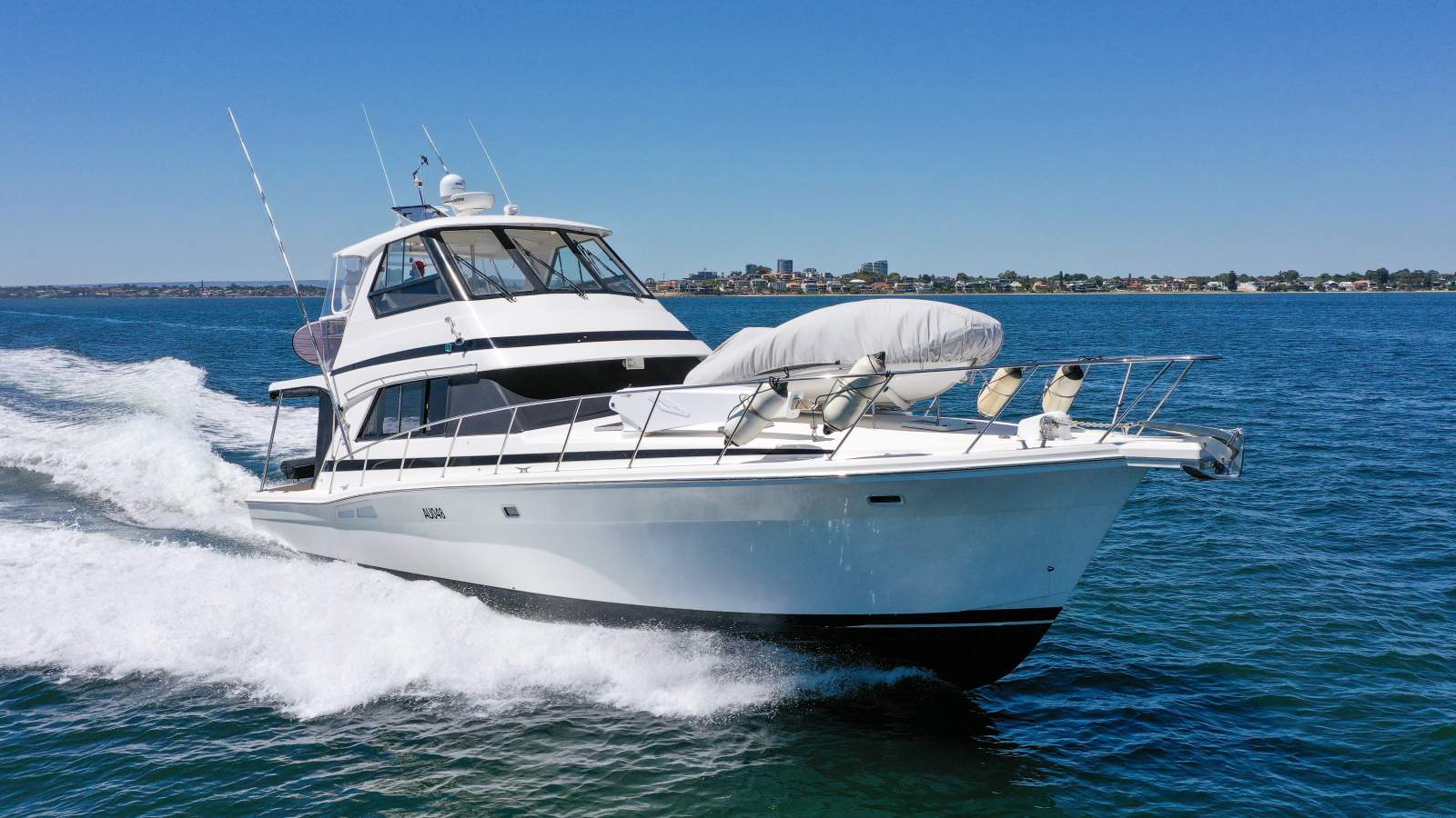 2009 RIVIERA 48 OFFSHORE EXPRESS SPORTS CRUISER