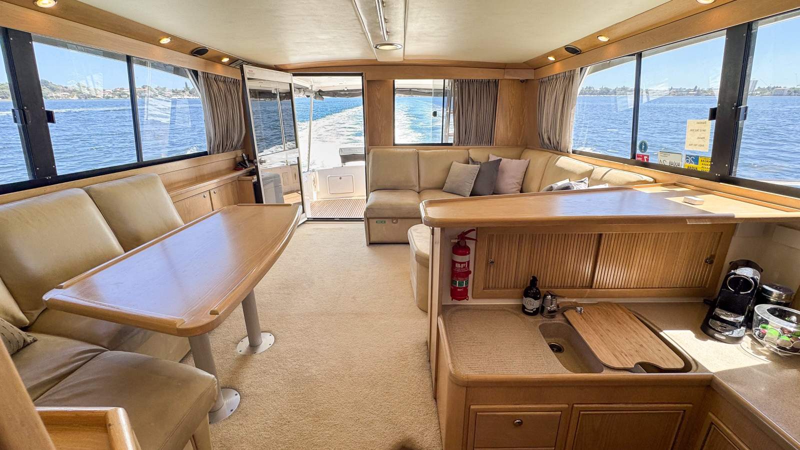 2009 RIVIERA 48 OFFSHORE EXPRESS SPORTS CRUISER