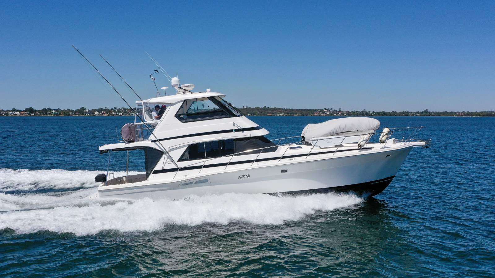 2009 RIVIERA 48 OFFSHORE EXPRESS SPORTS CRUISER