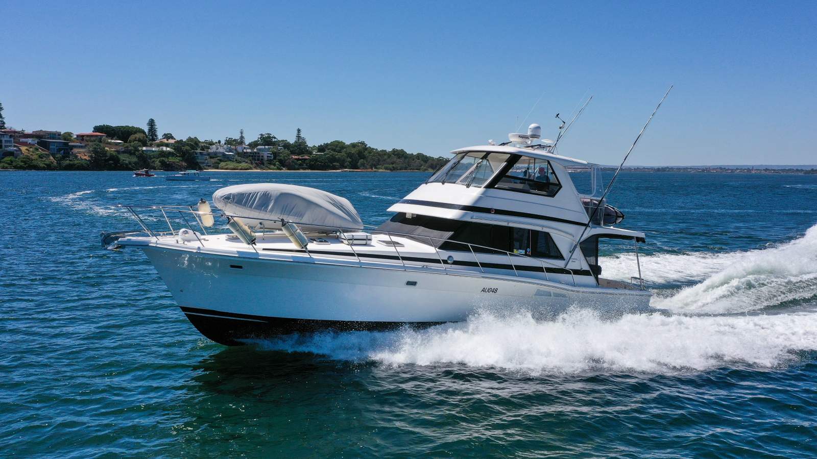 2009 RIVIERA 48 OFFSHORE EXPRESS SPORTS CRUISER