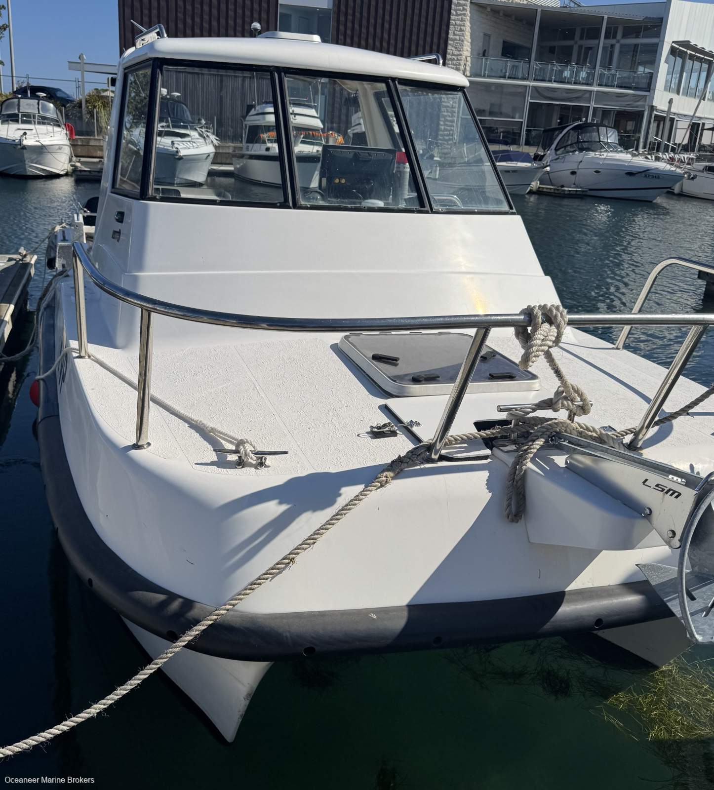 2007 LEISURECAT 8000 SPORT FISHER