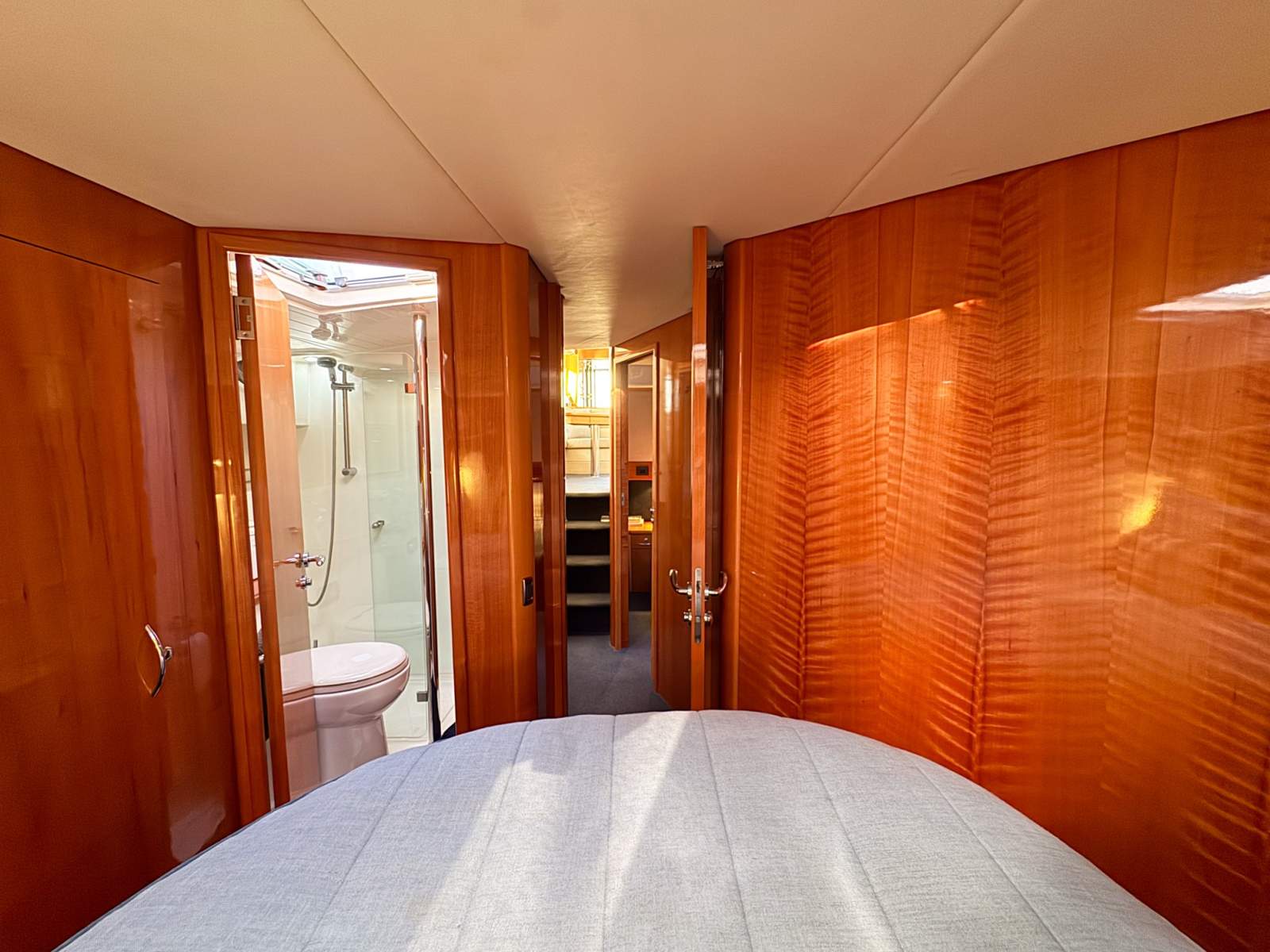 2007 MARITIMO M48 MOTOR YACHT