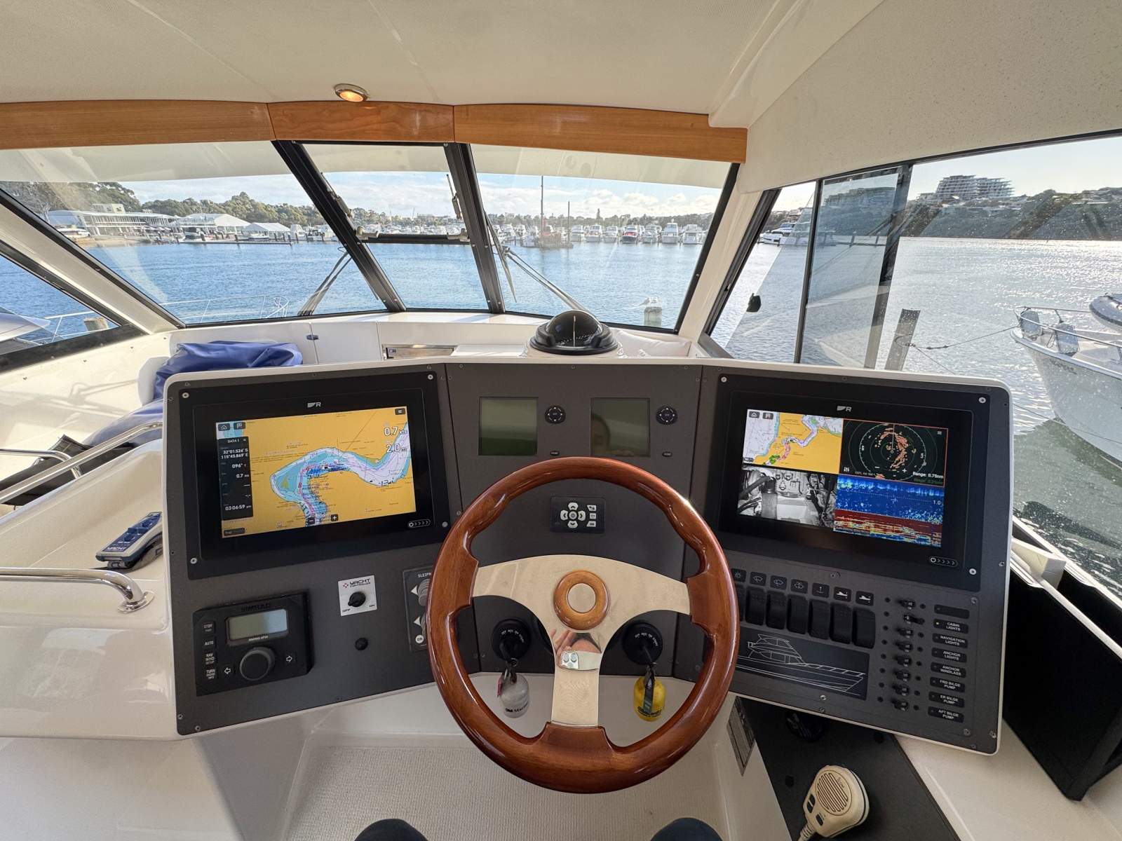 2007 MARITIMO M48 MOTOR YACHT