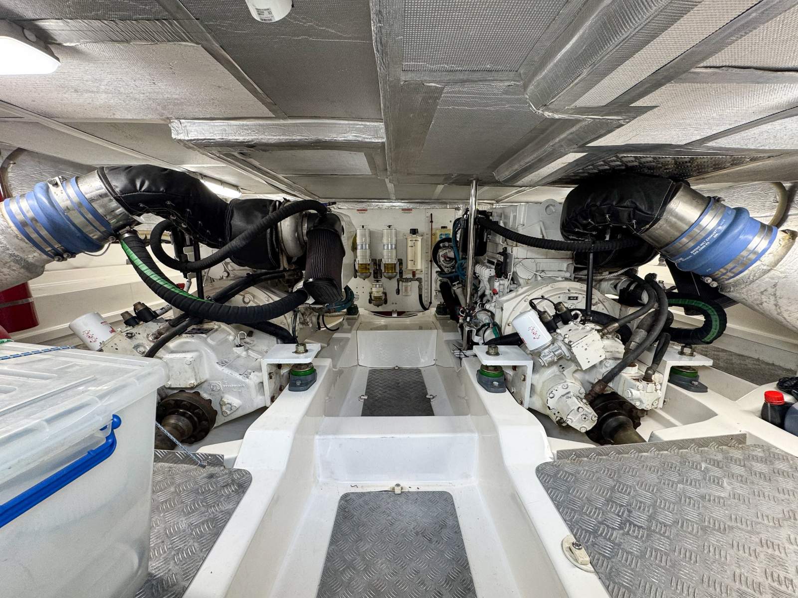 2007 MARITIMO M48 MOTOR YACHT