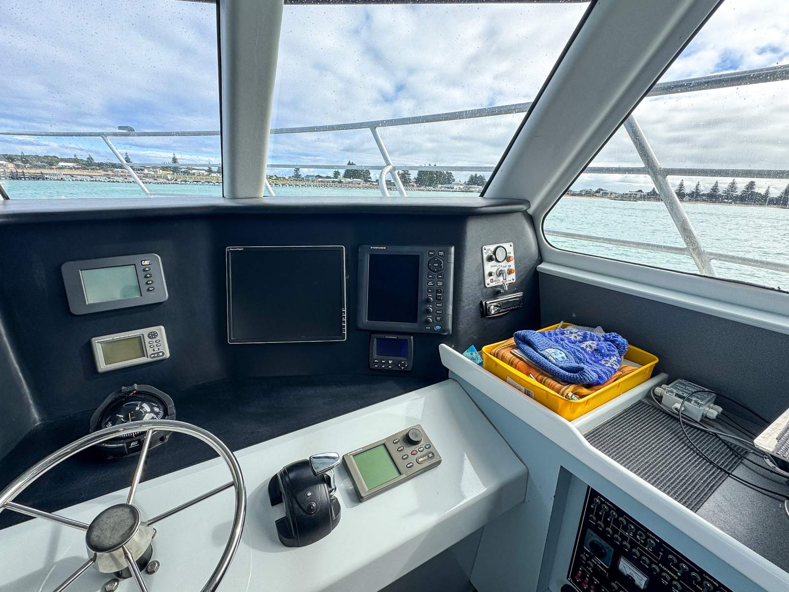2006 LEGEND BOATS 57 FISHING VESSEL