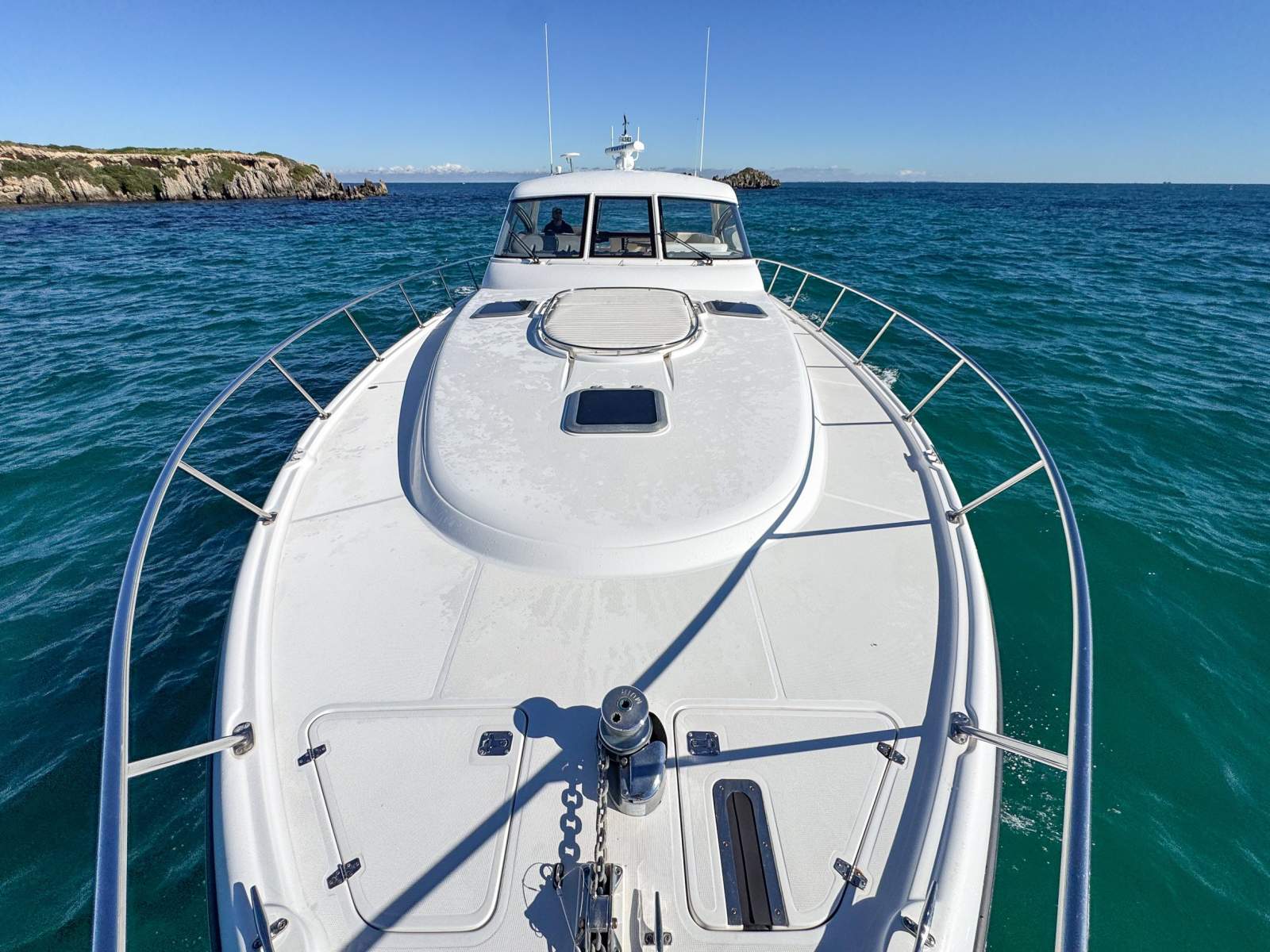 2001 TIARA 5200 EXPRESS CRUISER