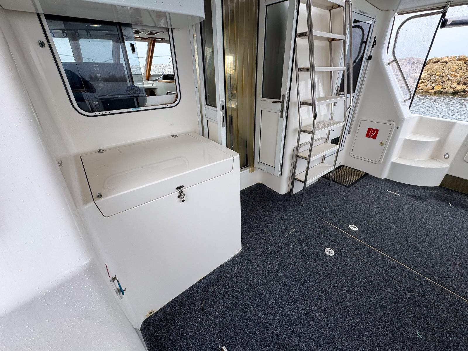 2003 OCEAN BLASTER 52 FISHING BOAT
