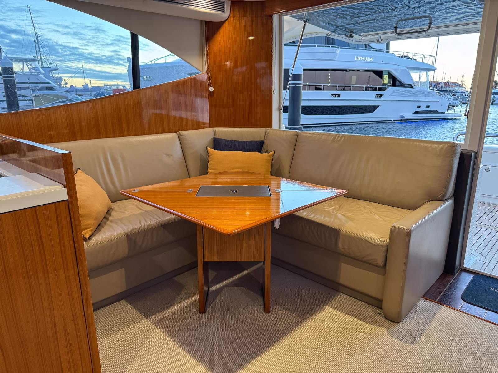 2012 MARITIMO 470 OFFSHORE CRUISER