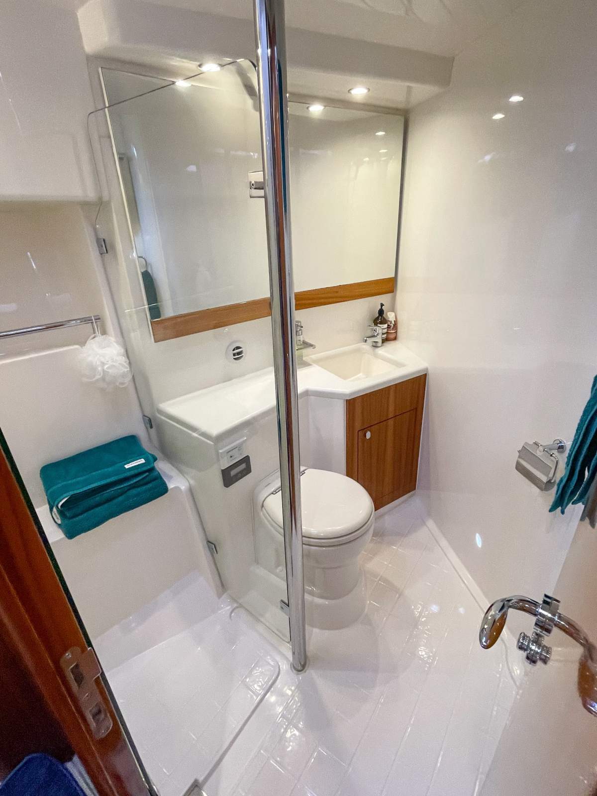 2012 MARITIMO 470 OFFSHORE CRUISER