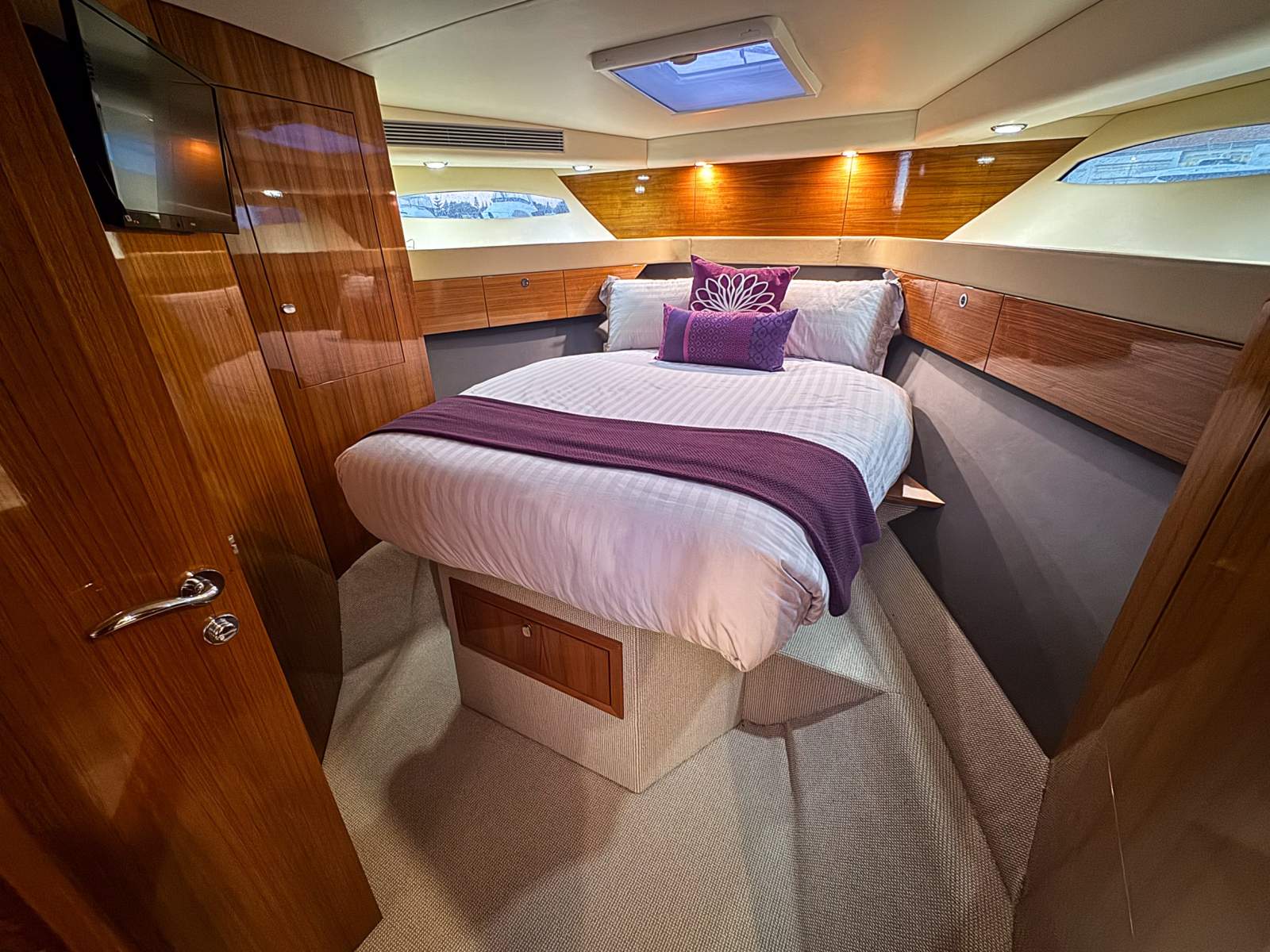 2012 MARITIMO 470 OFFSHORE CRUISER