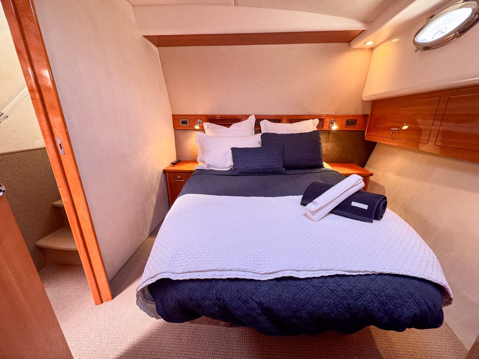 2008 MARITIMO M48 MOTORYACHT