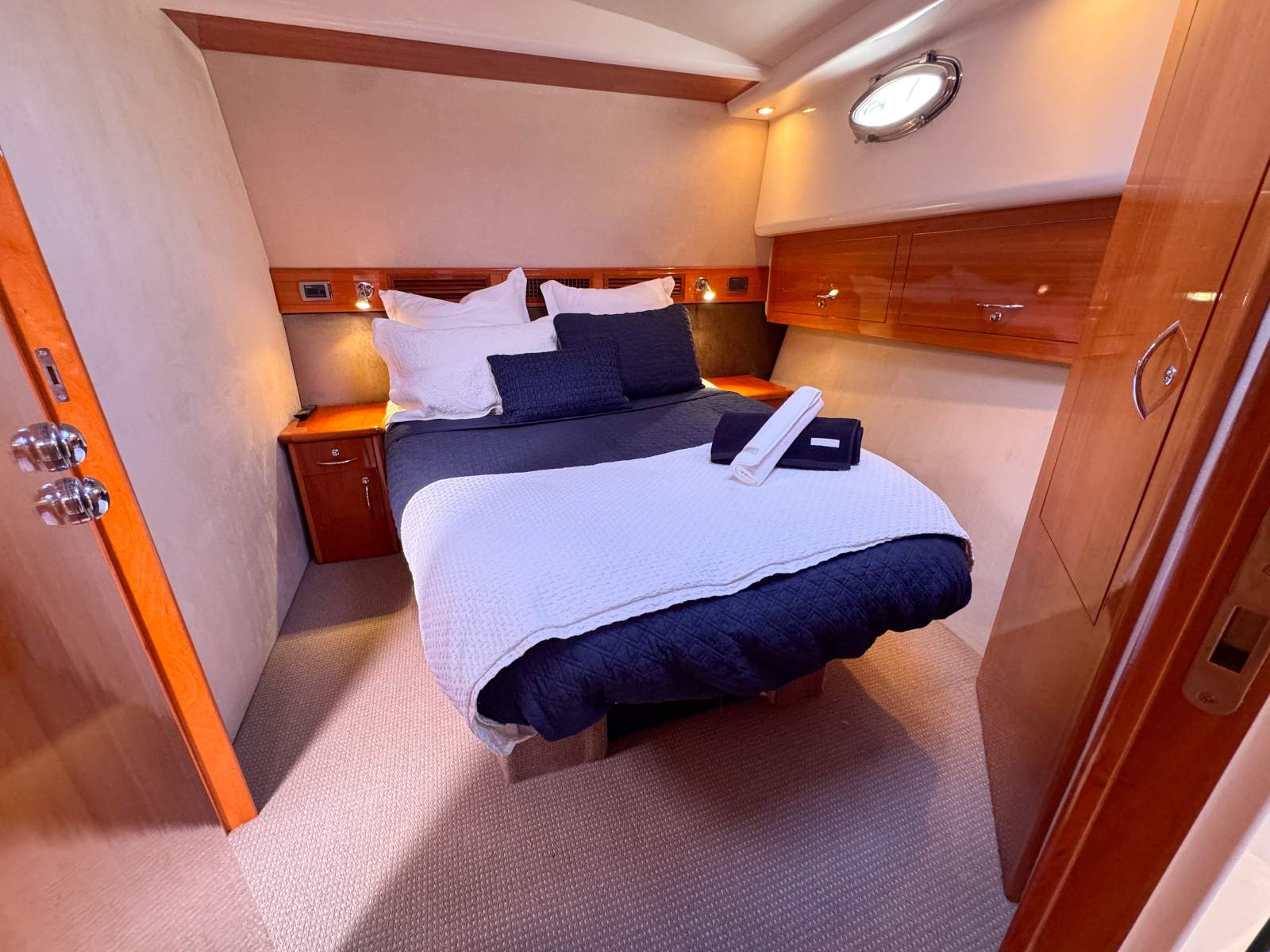 2008 MARITIMO M48 MOTORYACHT