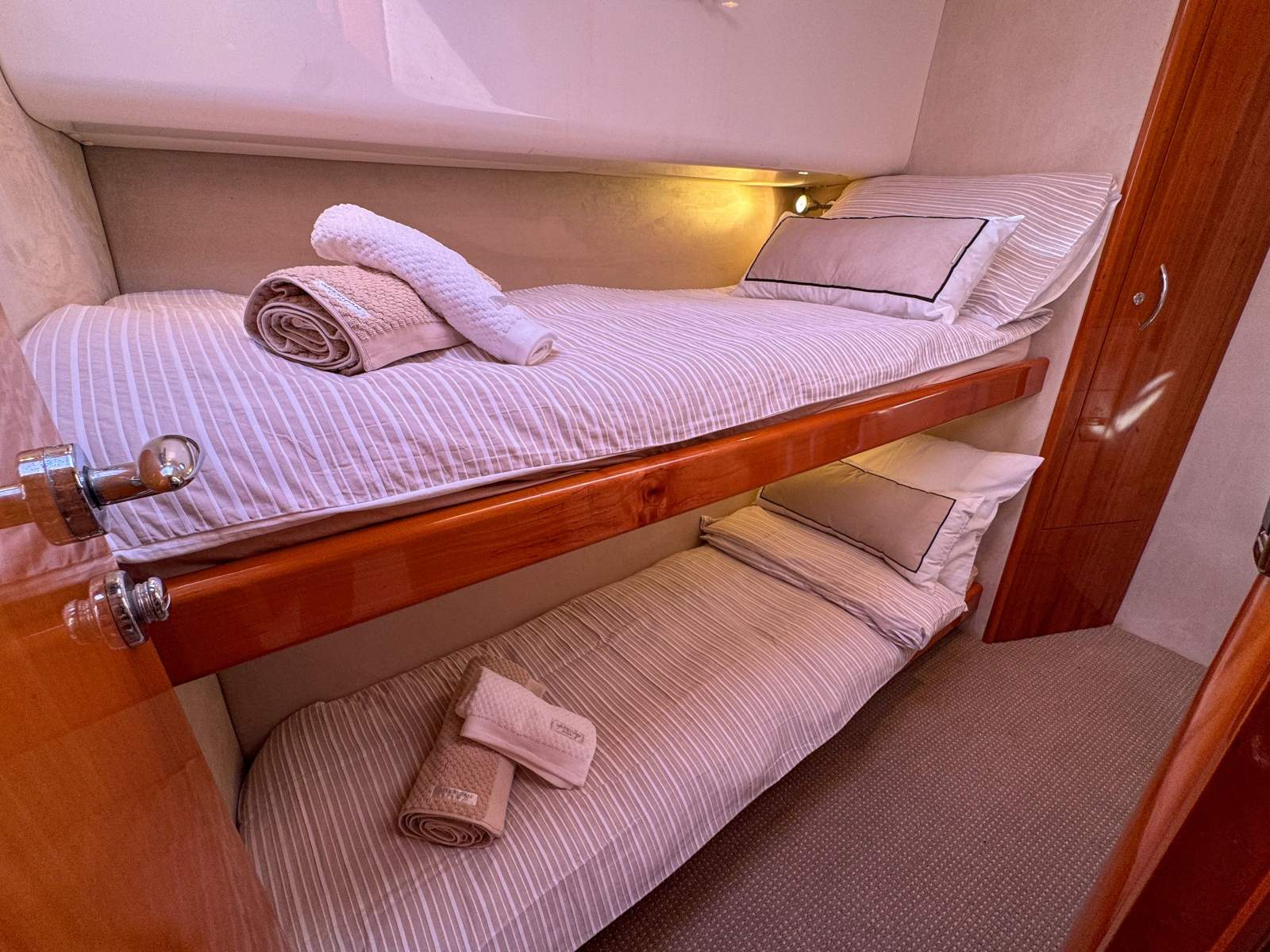 2008 MARITIMO M48 MOTORYACHT