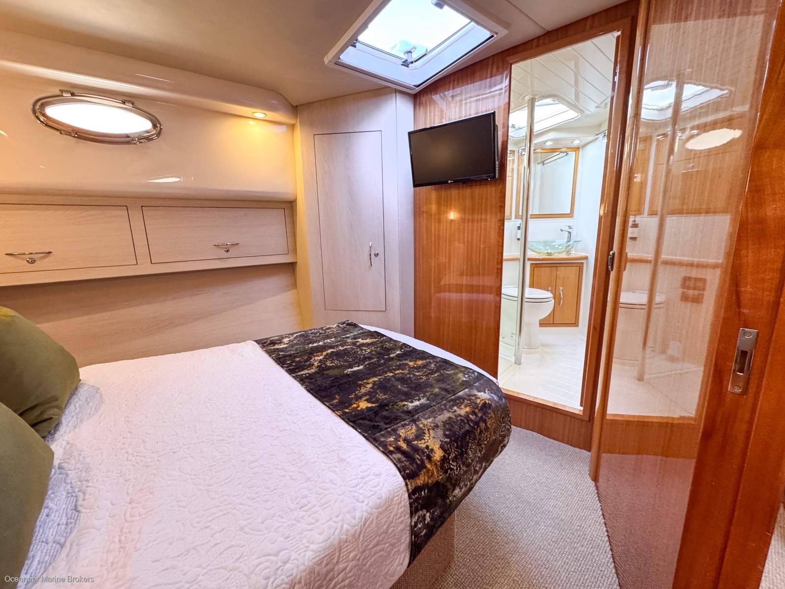 2008 MARITIMO M52 MOTORYACHT