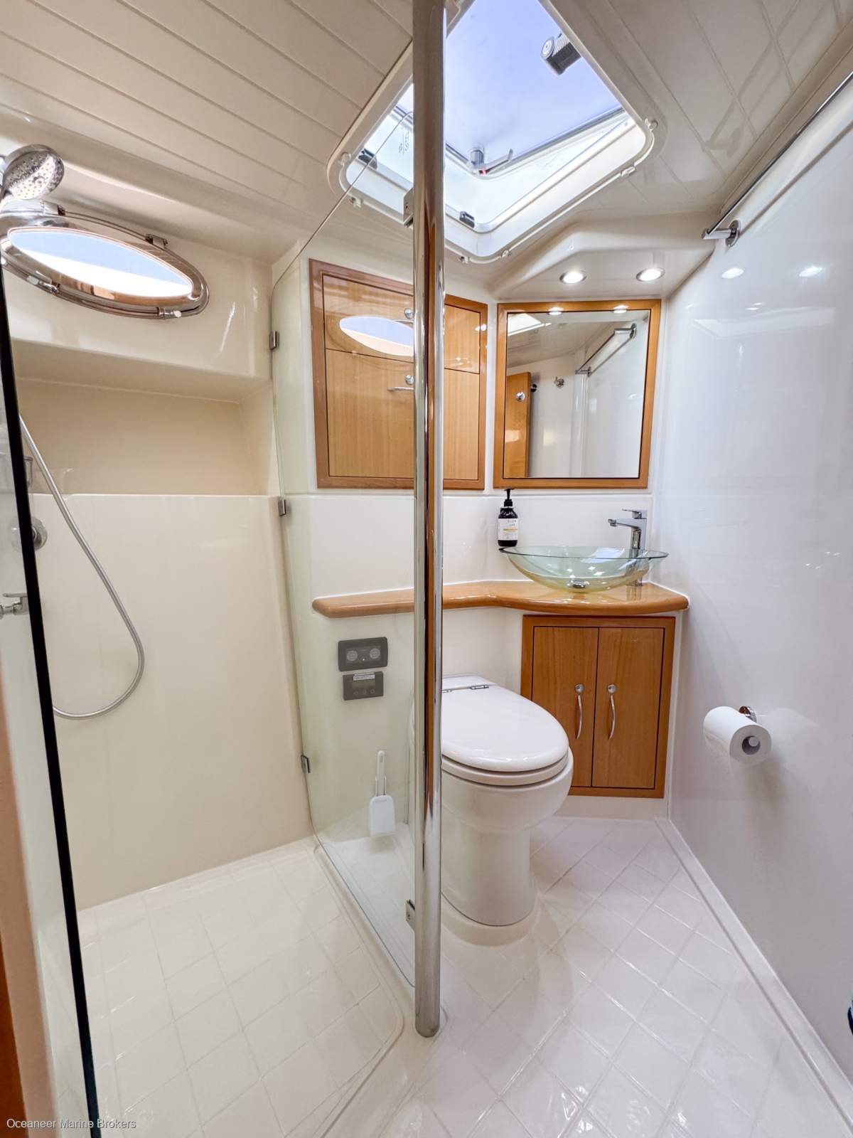 2008 MARITIMO M52 MOTORYACHT