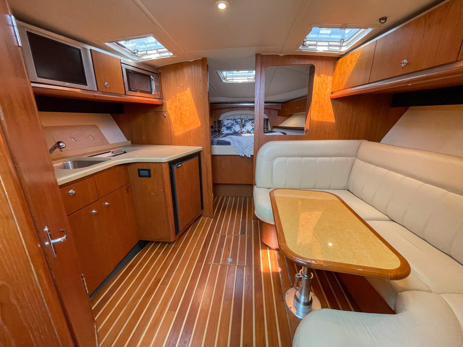 2004 TIARA 3600 OPEN SPORTS FISHER