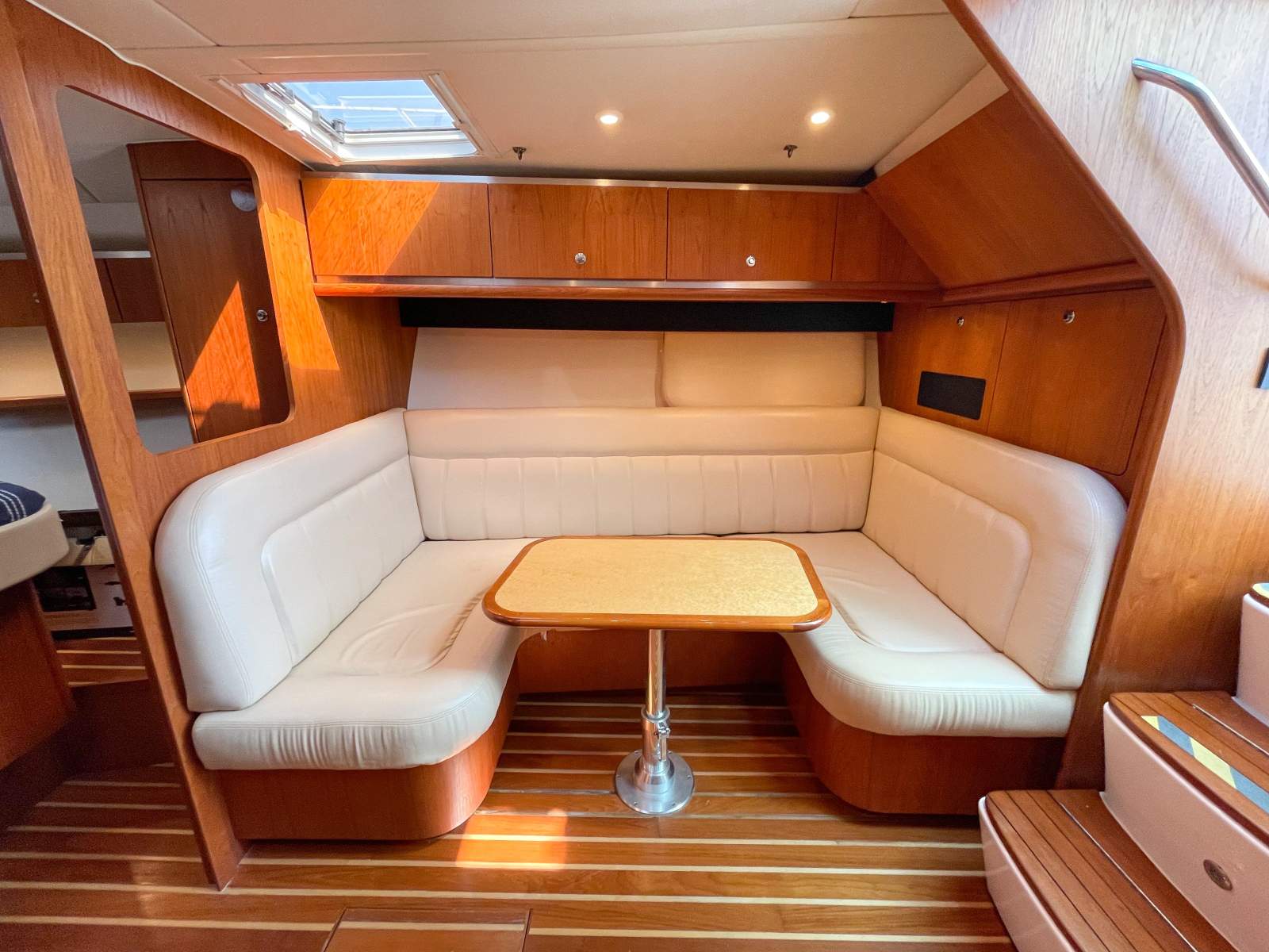 2004 TIARA 3600 OPEN SPORTS FISHER