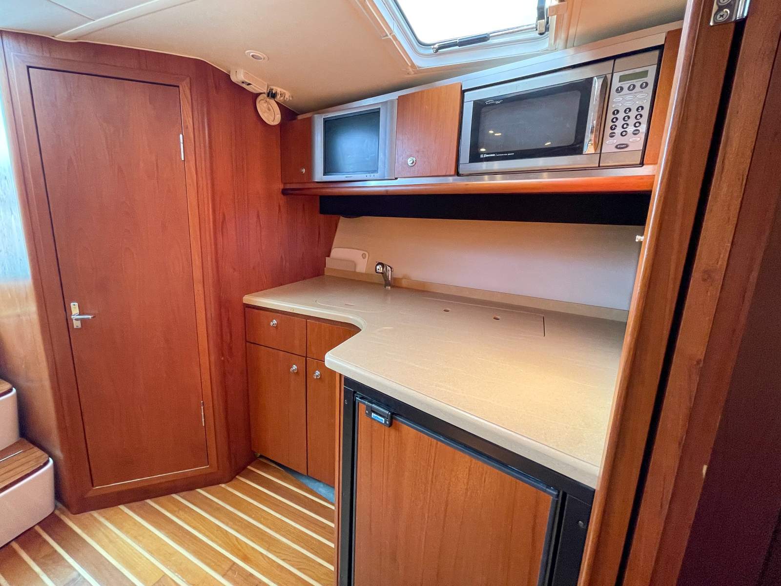 2004 TIARA 3600 OPEN SPORTS FISHER