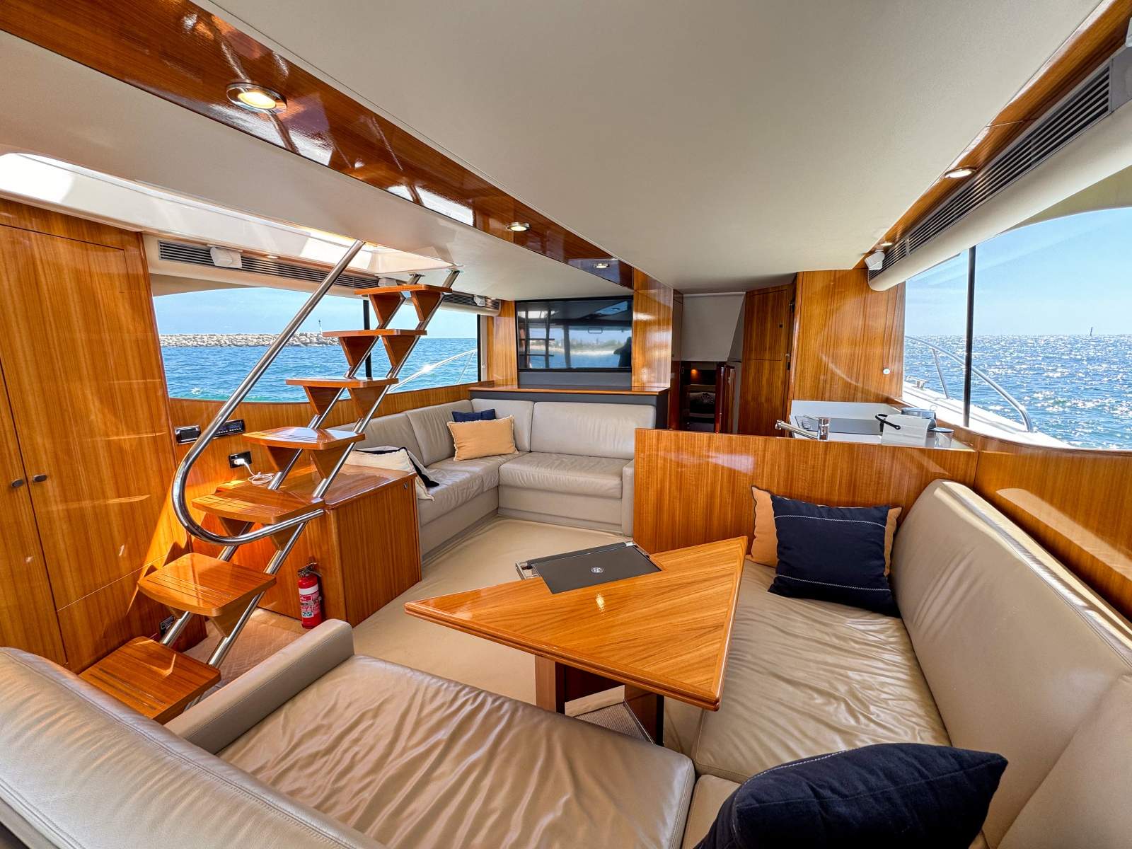 2012 MARITIMO 470 OFFSHORE CRUISER