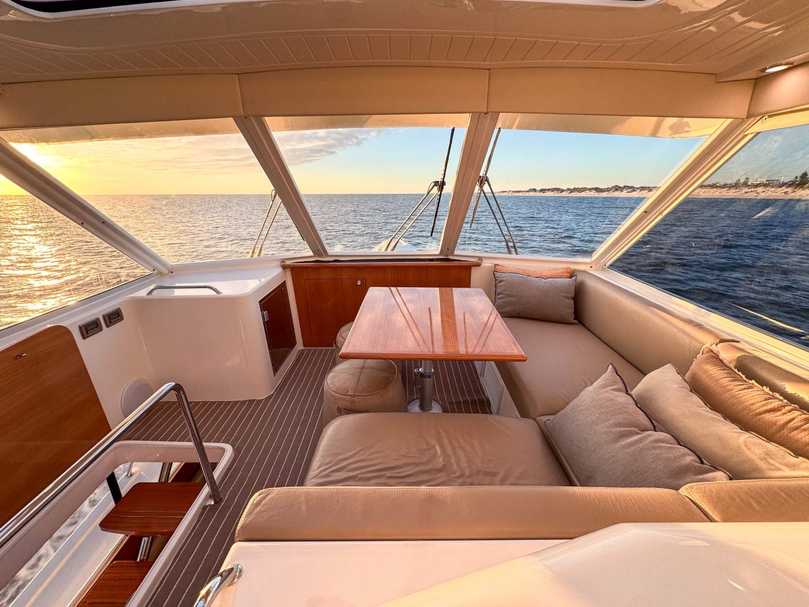 2012 MARITIMO 470 OFFSHORE CRUISER
