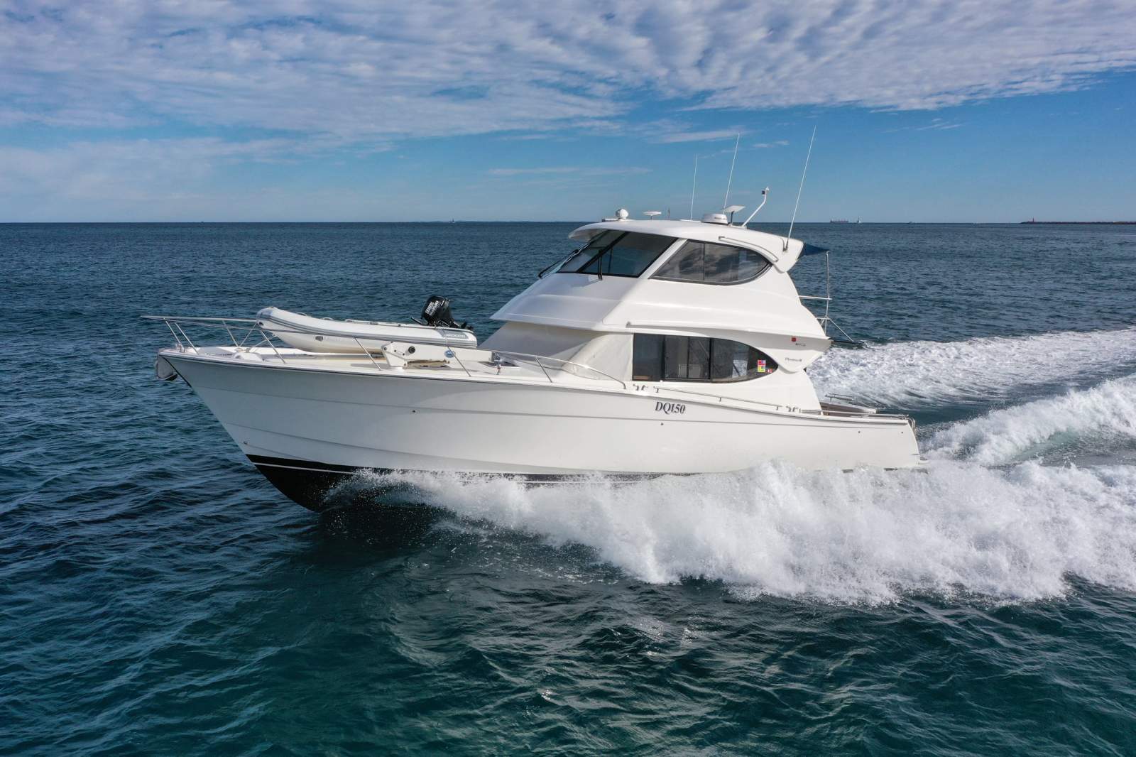 2007 MARITIMO M48 MOTOR YACHT
