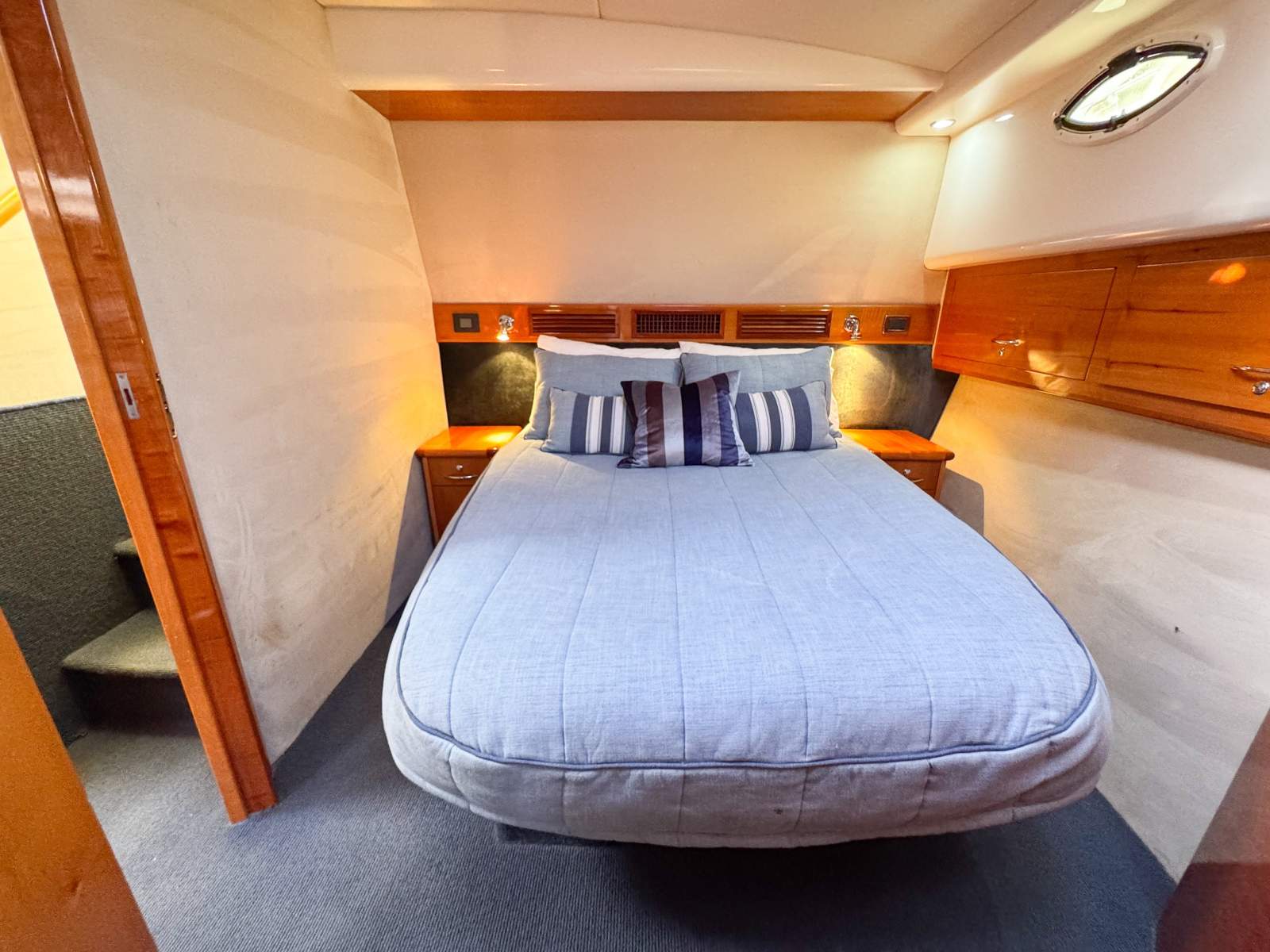 2007 MARITIMO M48 MOTOR YACHT