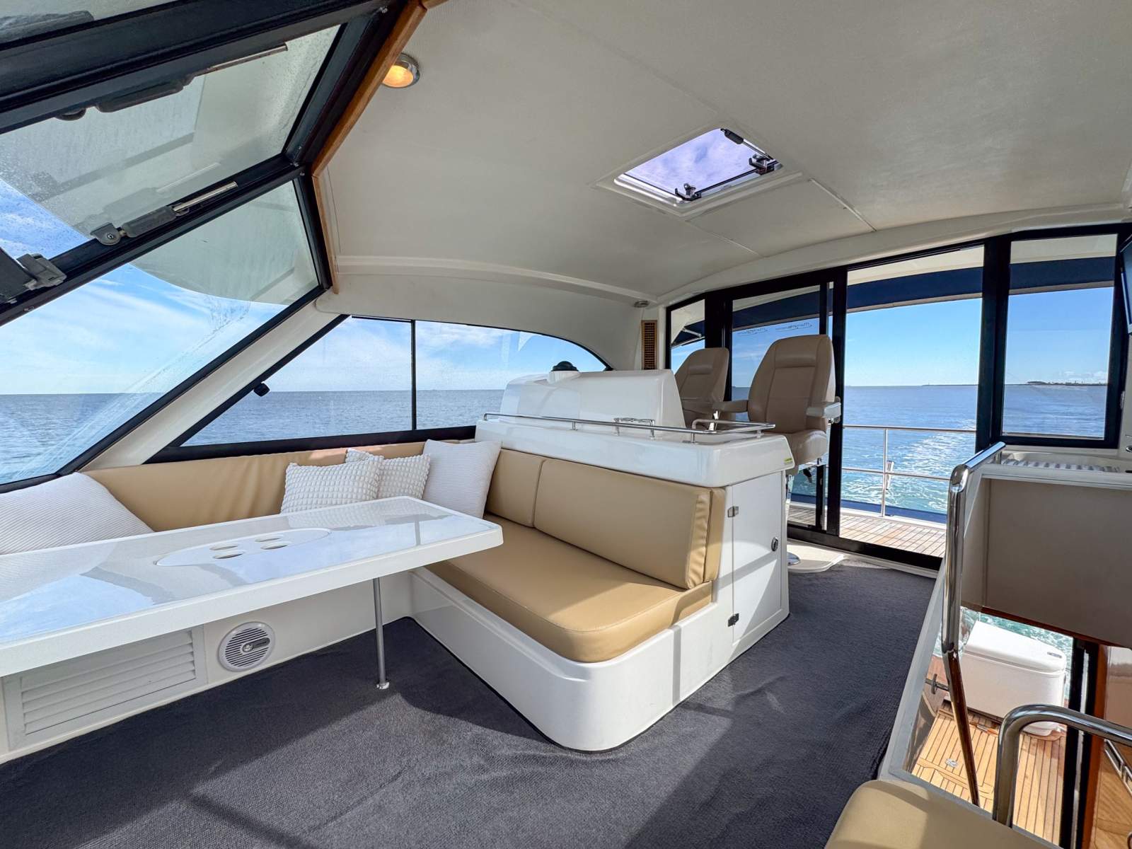 2007 MARITIMO M48 MOTOR YACHT