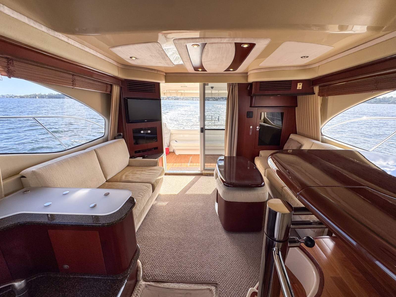 2006 SEA RAY 44 SEDAN BRIDGE SPORT YACHT