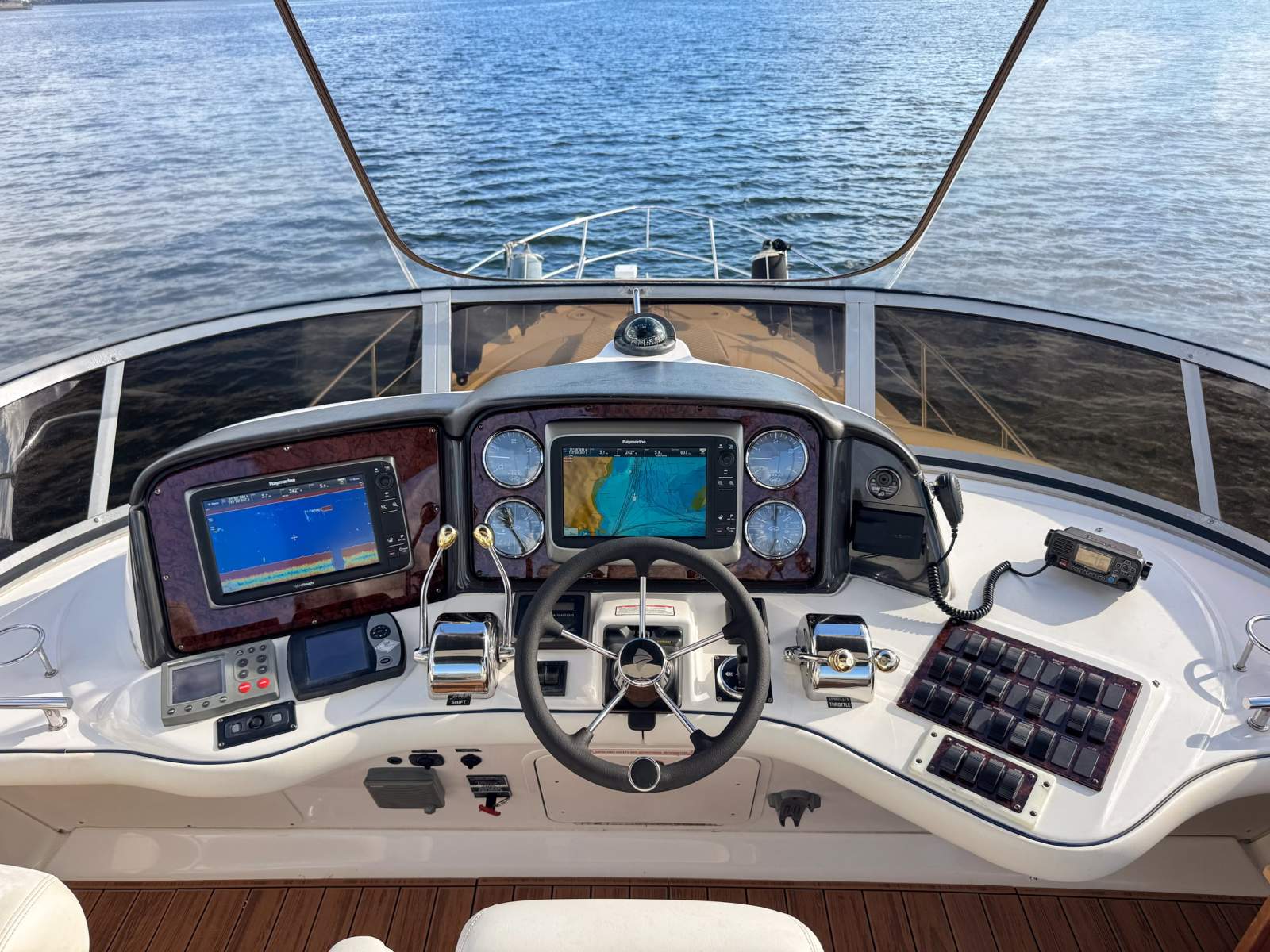 2006 SEA RAY 44 SEDAN BRIDGE SPORT YACHT