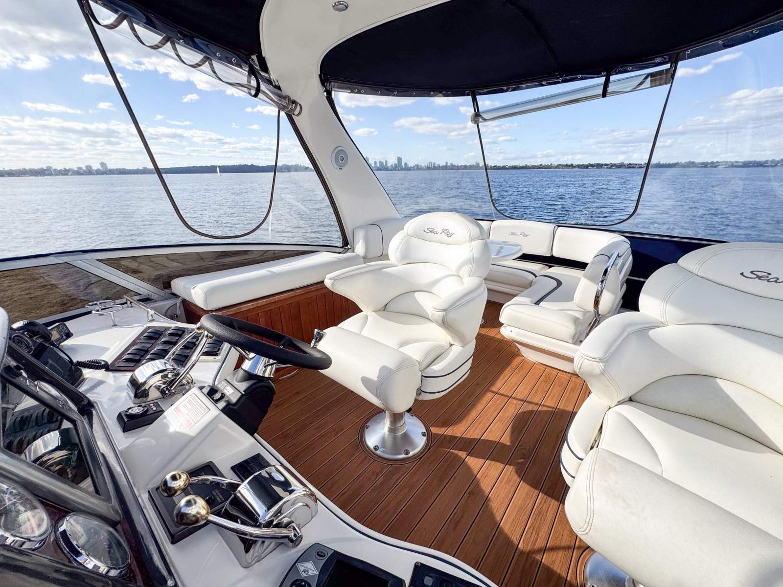 2006 SEA RAY 44 SEDAN BRIDGE SPORT YACHT