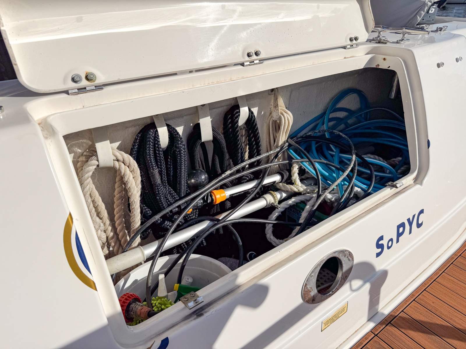 2006 SEA RAY 44 SEDAN BRIDGE SPORT YACHT