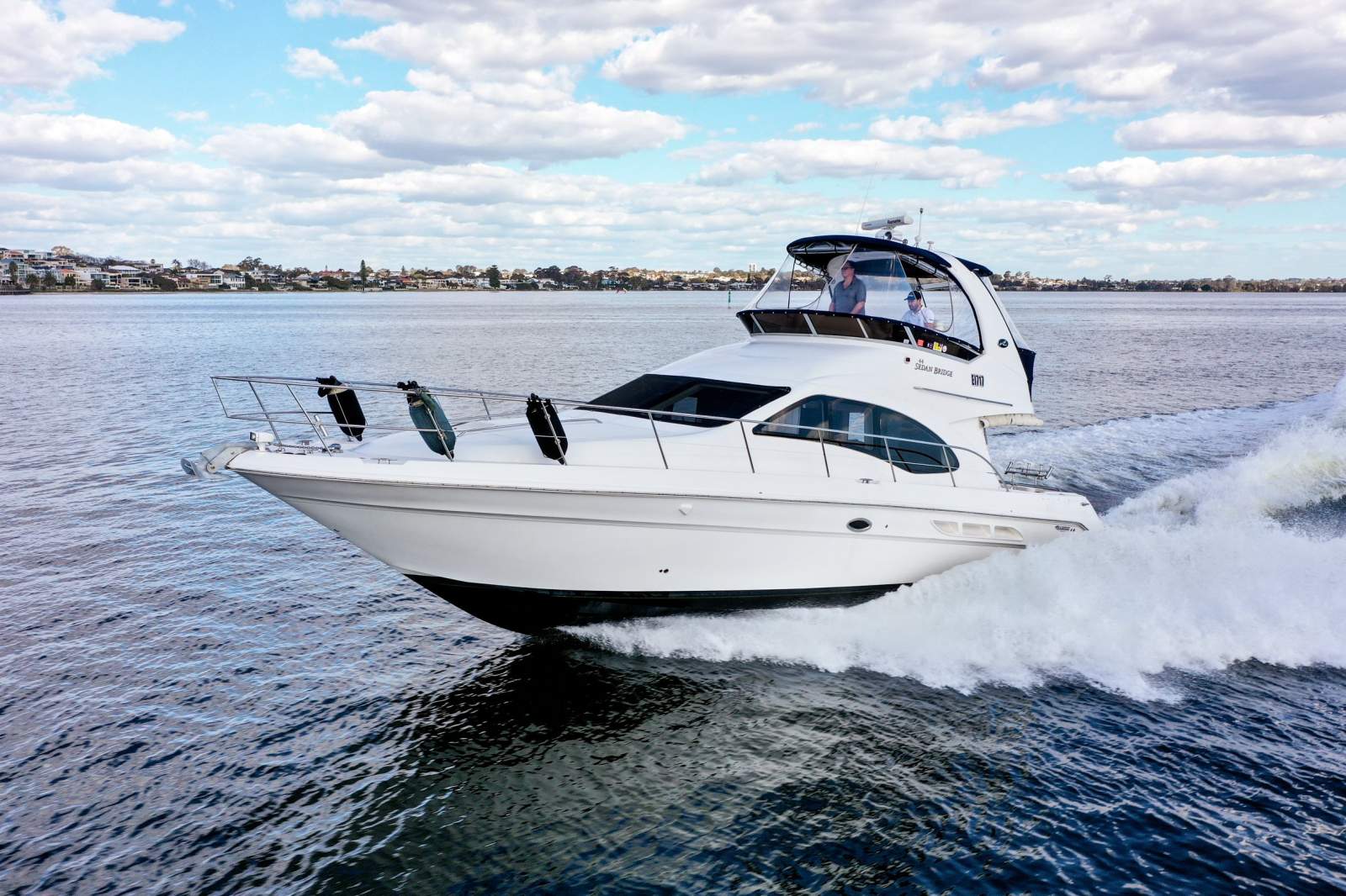 2006 SEA RAY 44 SEDAN BRIDGE SPORT YACHT