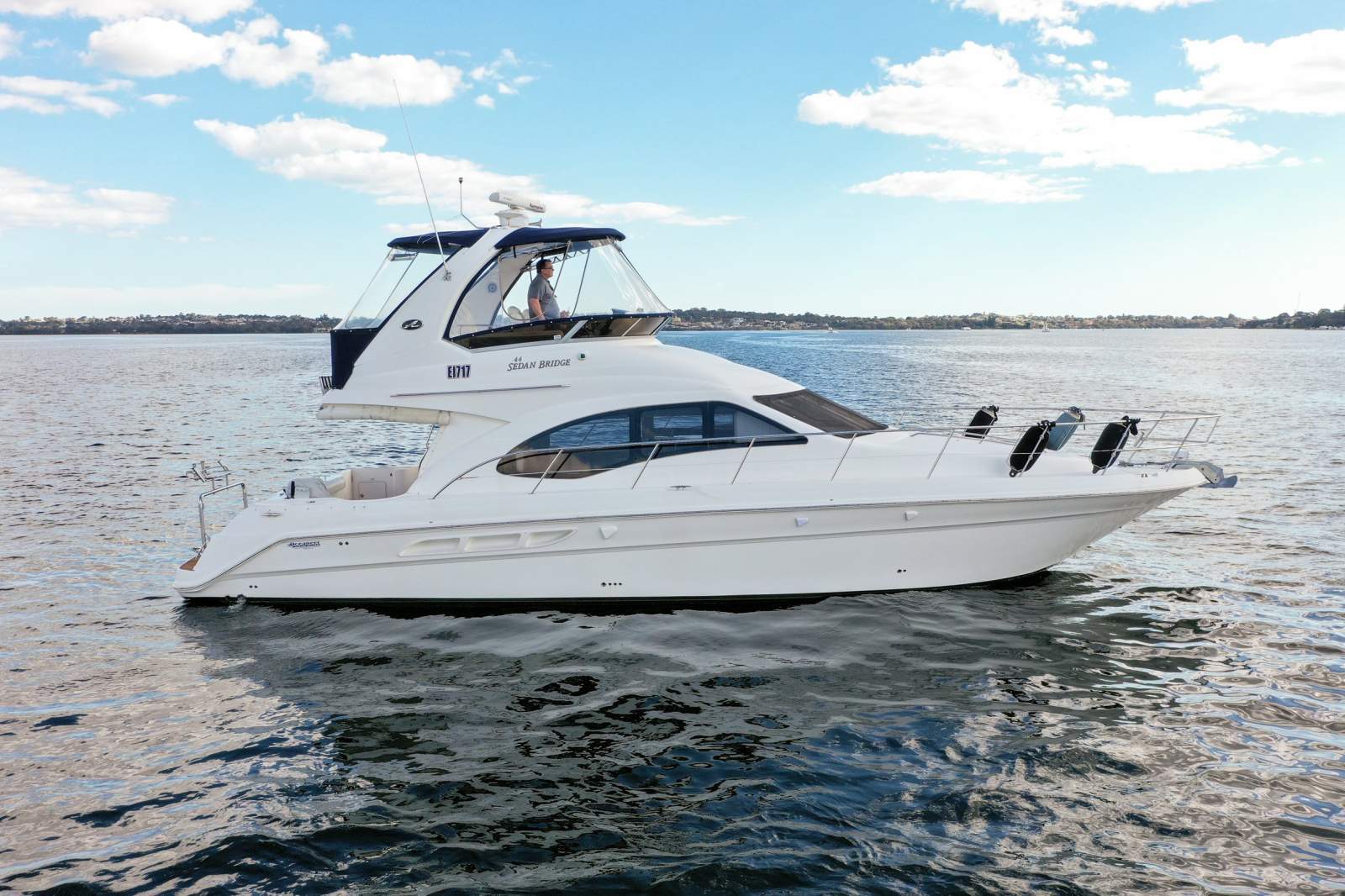 2006 SEA RAY 44 SEDAN BRIDGE SPORT YACHT