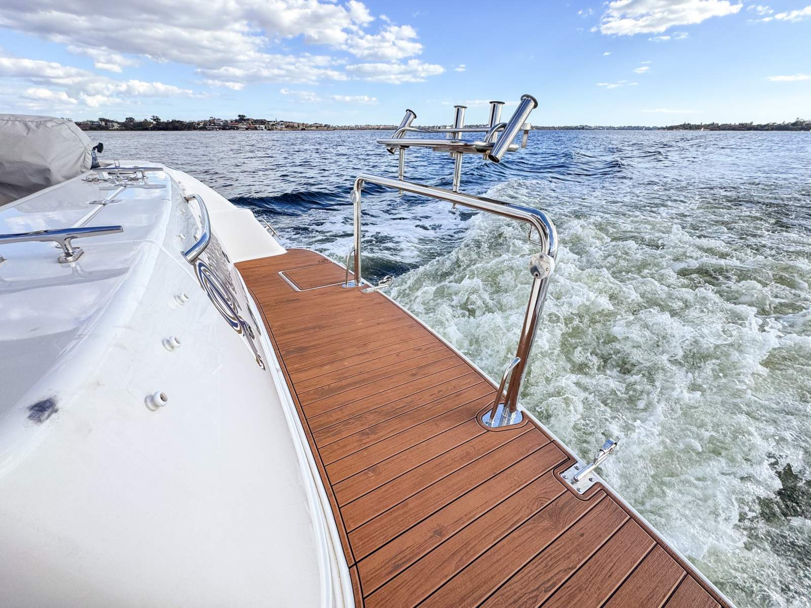 2006 SEA RAY 44 SEDAN BRIDGE SPORT YACHT