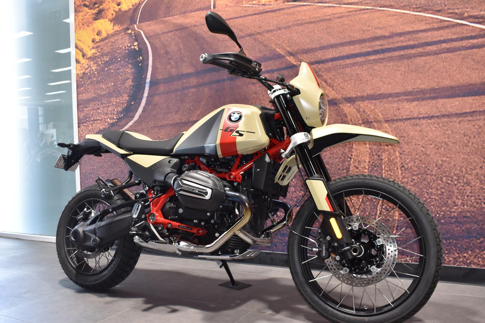 2025 BMW R 12 G/S DUAL SPORTS