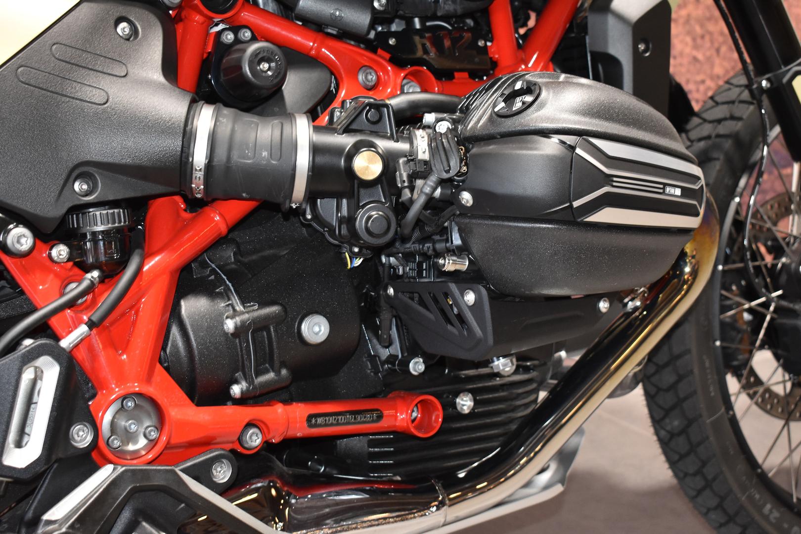 2025 BMW R 12 G/S DUAL SPORTS